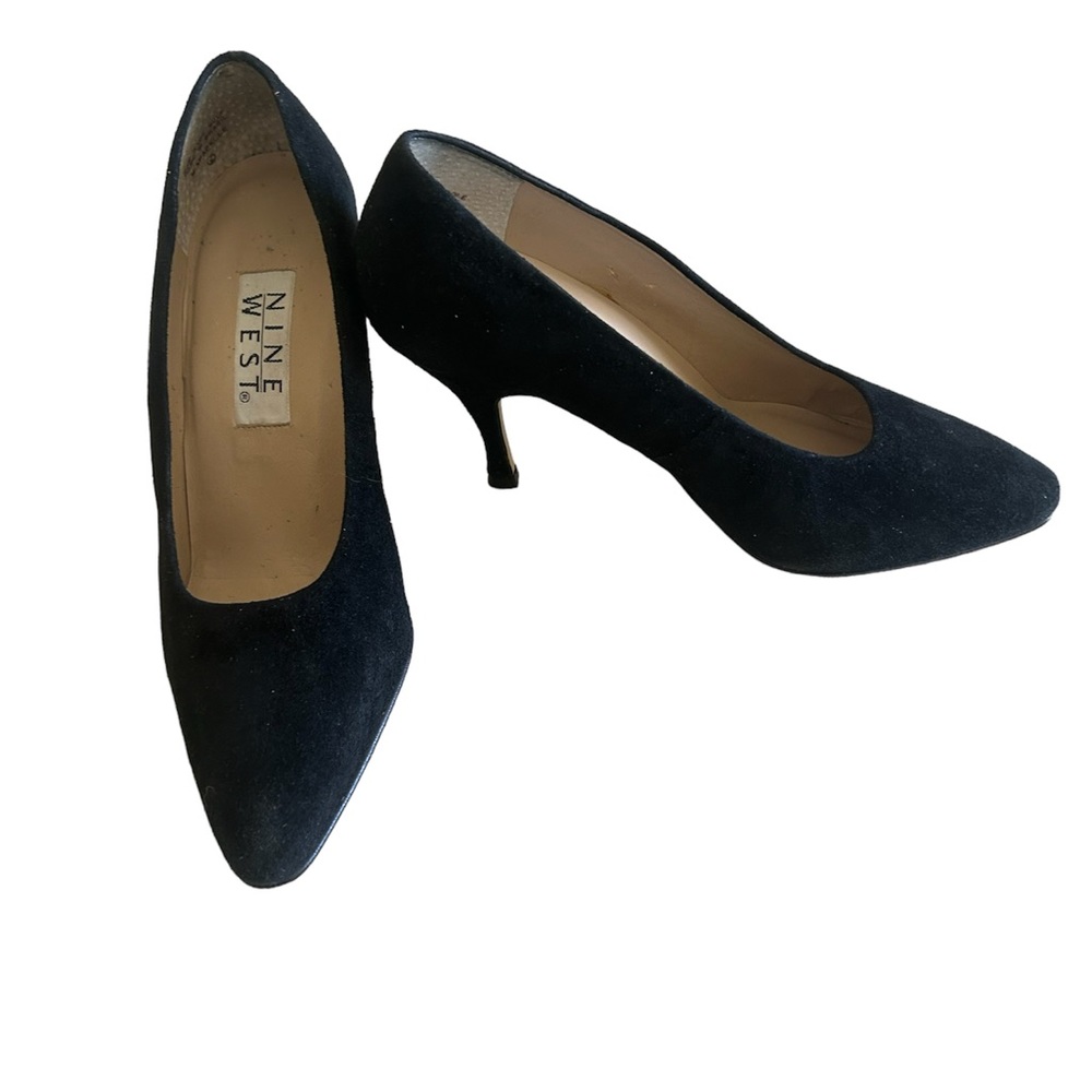 Nine West N- Anabelle Black Swede 3.5 inch Heels. Size 7.5